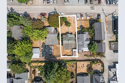 943 N 103rd Street, Seattle, WA 98133 - Photo 10