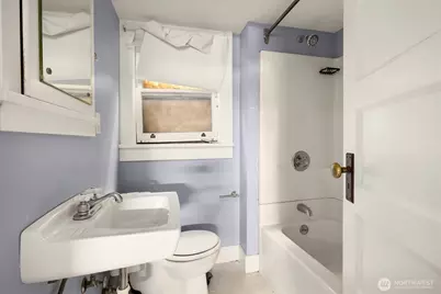 943 N 103rd Street, Seattle, WA 98133 - Photo 8