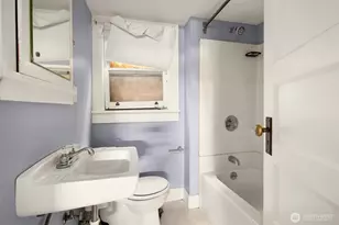 943 N 103rd St, Seattle, WA 98133 - Photo 8