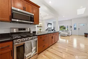 5317 101st St SW, Mukilteo, WA 98275 - Photo 8