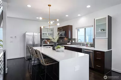 223 NW 87th St, Seattle, WA 98117 - Photo 10