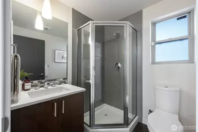 223 NW 87th St, Seattle, WA 98117 - Photo 30