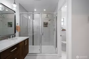 223 NW 87th St, Seattle, WA 98117 - Photo 22