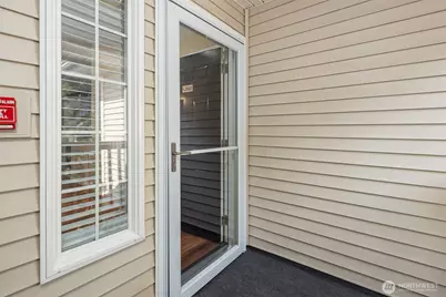 12120 NE 172nd Place #L302, Bothell, WA 98011 - Photo 2