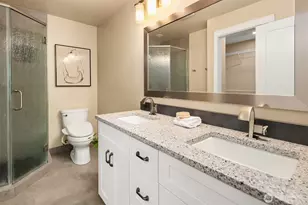 12120 NE 172nd Pl, Bothell, WA 98011 - Photo 18