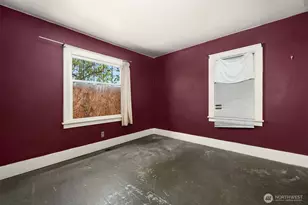 945 N 103rd St, Seattle, WA 98133 - Photo 4