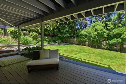 17816 NE 12th Street, Bellevue, WA 98008 - Photo 26
