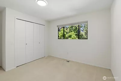 17816 NE 12th Street, Bellevue, WA 98008 - Photo 22