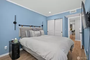 12424 NE 145th St, Kirkland, WA 98034 - Photo 16