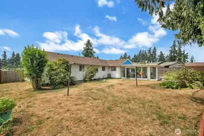 2515 25th Place SE, Auburn, WA 98002 - Photo 4