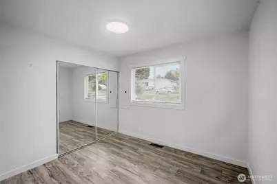 24717 S 35th Avenue, Kent, WA 98032 - Photo 16