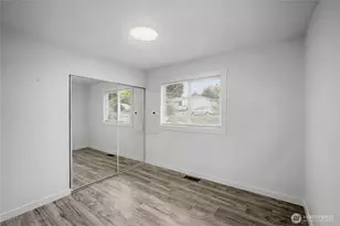 24717 S 35th Ave, Kent, WA 98032 - Photo 16