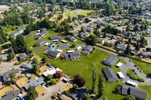12418 SE 272nd Pl, Kent, WA 98030 - Photo 16