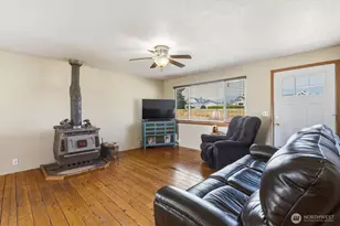 126 W Sunny Sands, Cathlamet, WA 98612 - Photo 6