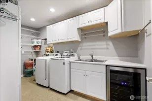 854 Burroughs Ave, Oak Harbor, WA 98277 - Photo 28