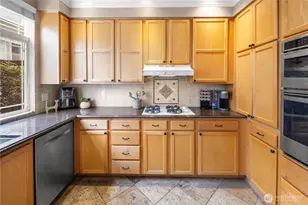 8630 113th Ln NE, Kirkland, WA 98033 - Photo 16