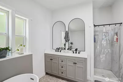127 Pioneer Avenue NE, Castle Rock, WA 98611 - Photo 24