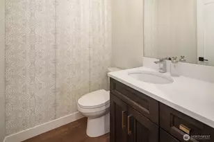 8902 196th St SW, Edmonds, WA 98026 - Photo 16