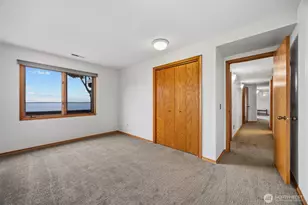 24 Shorewood Dr, Bellingham, WA 98225 - Photo 32