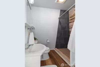 917 S 222nd Street, Des Moines, WA 98198 - Photo 36
