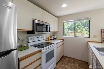 14119 NE 78th Court, Redmond, WA 98052 - Photo 10