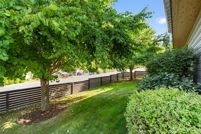 4620 Seahurst Avenue, Everett, WA 98203 - Photo 36
