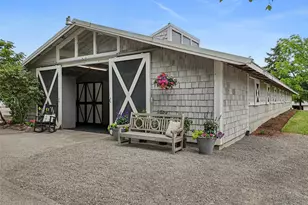 20802 SE 34th St, Sammamish, WA 98075 - Photo 10