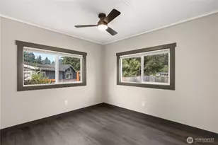 21610 145th St E, Bonney Lake, WA 98391 - Photo 12