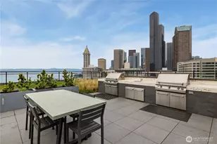 450 Main St, Seattle, WA 98104 - Photo 2