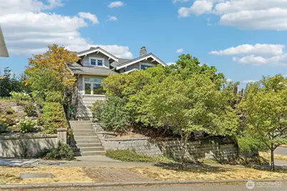 3116 S Dose Terrace, Seattle, WA 98144 - Photo 2