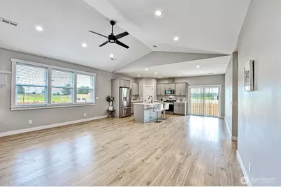 1112 Falcon Court, Everson, WA 98247 - Photo 16