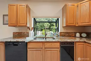 2914 Cedar Ave S, Renton, WA 98055 - Photo 12