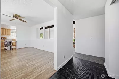 5915 W Victoria Ave, Kennewick, WA 99336 - Photo 2
