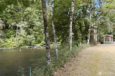 2241 Kalama River Road, Kalama, WA 98625 - Photo 2