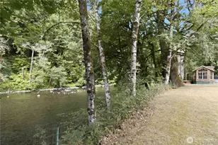 2241 Kalama River Rd, Kalama, WA 98625 - Photo 2
