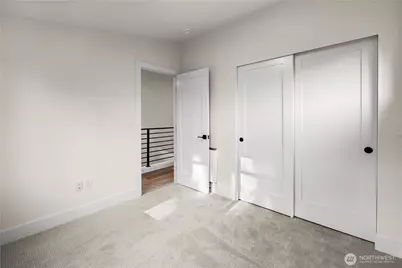 615 18th Avenue E, Seattle, WA 98112 - Photo 18