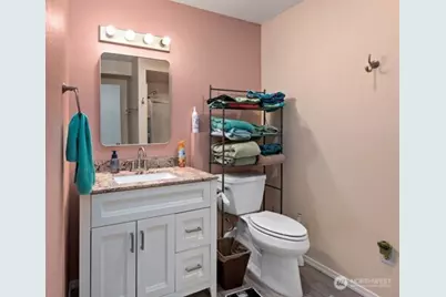 651 SE Bayshore . Drive #B201, Oak Harbor, WA 98277 - Photo 12