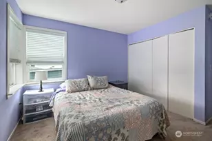 651 SE Bayshore Dr, Oak Harbor, WA 98277 - Photo 14