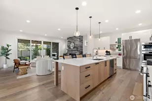 13017 NE 113th St, Kirkland, WA 98033 - Photo 8