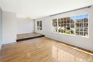 1410 198th St, Shoreline, WA 98177 - Photo 14