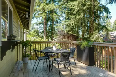 16242 NE 30th Street, Bellevue, WA 98008 - Photo 28