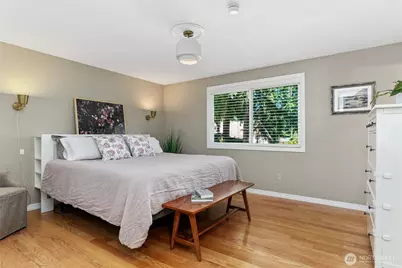 16242 NE 30th Street, Bellevue, WA 98008 - Photo 14