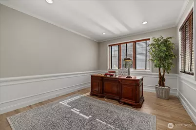 2046 277th Avenue SE, Sammamish, WA 98075 - Photo 4