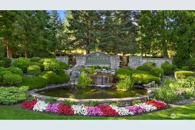 2046 277th Avenue SE, Sammamish, WA 98075 - Photo 12