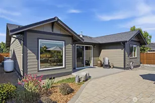 300 Broadmoor St, Sequim, WA 98382 - Photo 22