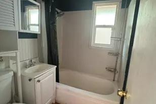 3210 S Washington St, Seattle, WA 98144 - Photo 8
