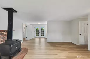 128 Florence St, Arlington, WA 98223 - Photo 6