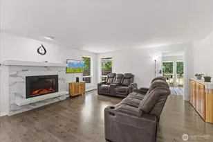 13004 47th Dr NE, Marysville, WA 98271 - Photo 10
