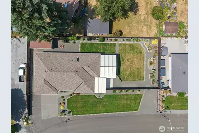 13004 47th Drive NE, Marysville, WA 98271 - Photo 32