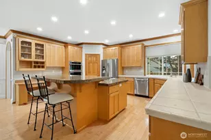 11612 NE 107th Ln, Kirkland, WA 98033 - Photo 12